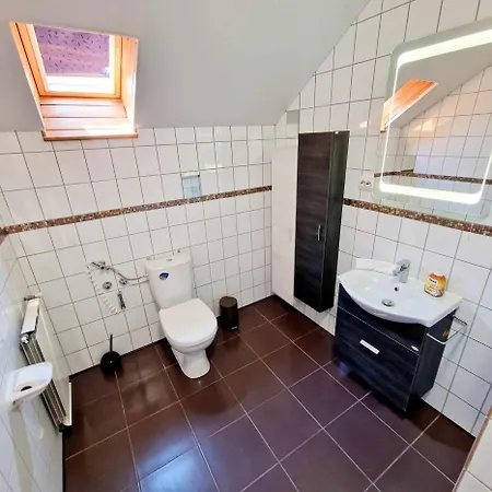 Kiwi Apartmanhaz * Heviz