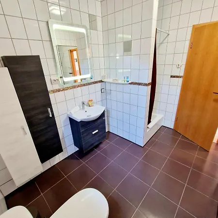 Kiwi Apartmanhaz Hévíz