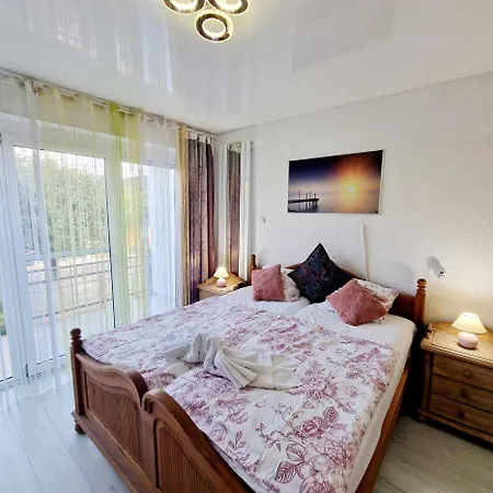 Kiwi Apartmanhaz