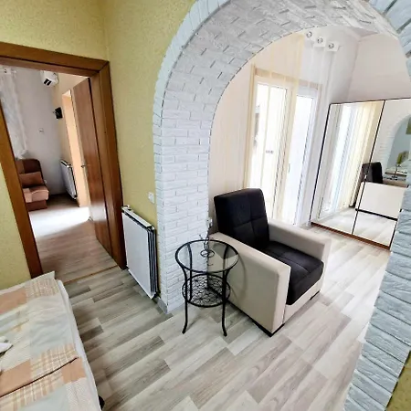 Kiwi Apartmanhaz