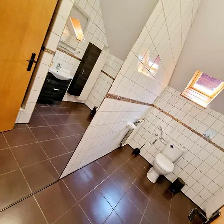 Kiwi Apartmanhaz Lägenhet *