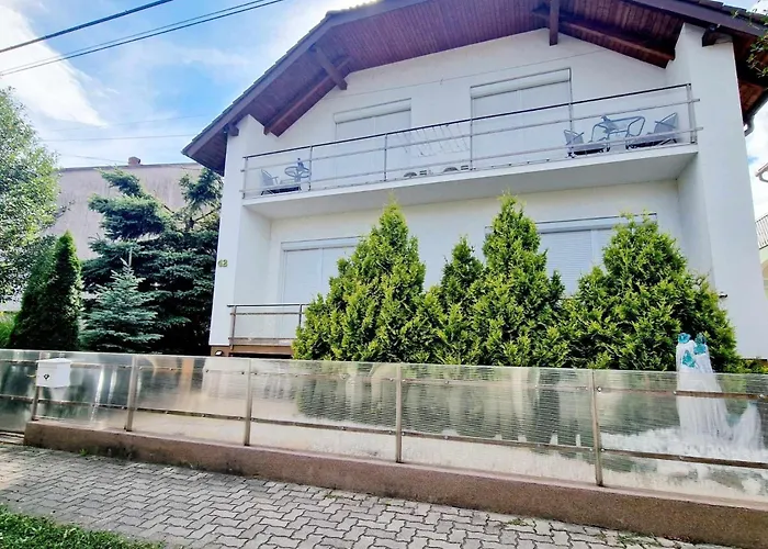 Kiwi Apartmanhaz * Hévíz