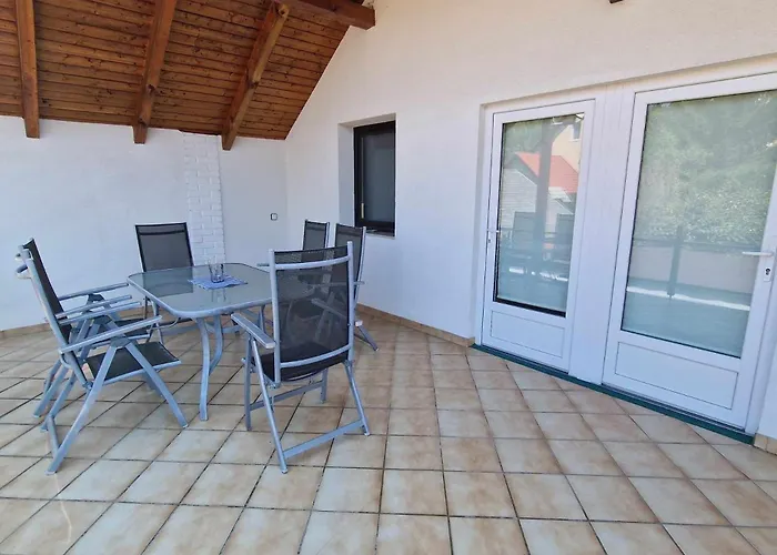 Apartment Kiwi Apartmanhaz Heviz