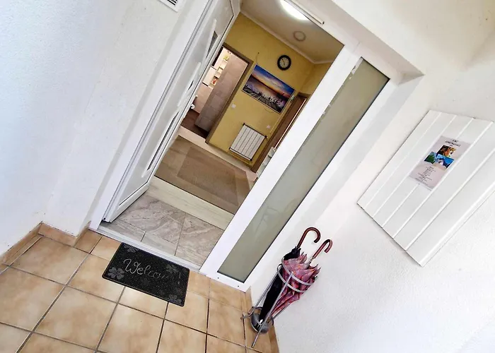 Kiwi Apartmanhaz * Heviz