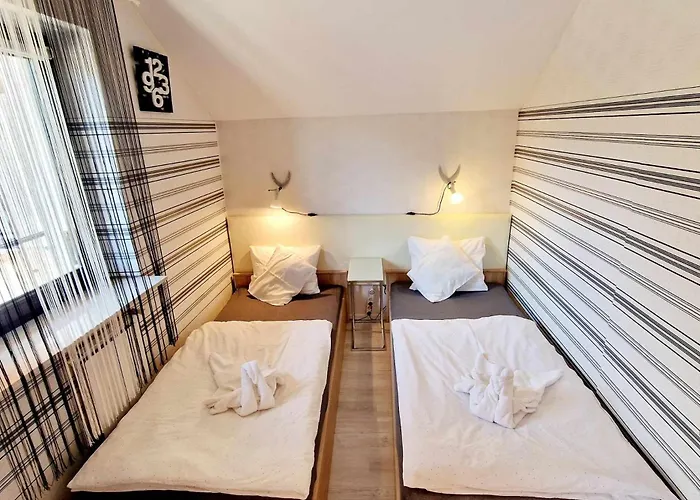 Kiwi Apartmanhaz Heviz