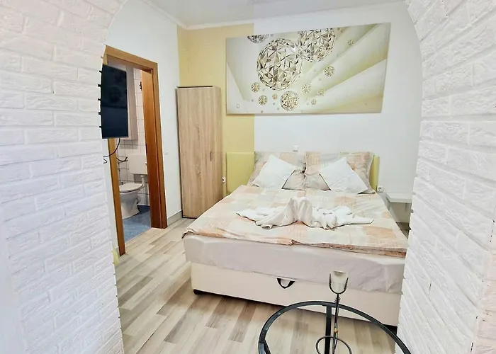 Kiwi Apartmanhaz * Hévíz