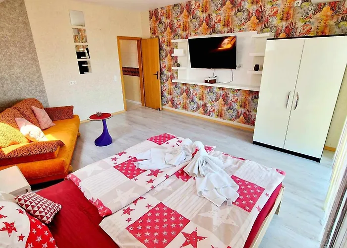 Kiwi Apartmanhaz *